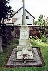 The Waterloo monument in the churchyard (photo: A Nicholson, 2004).