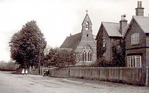 Hoveringham church, c.1910. 