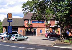 Horse and Groom pub at Moorgreen (Photo: A Nicholson, 2004).