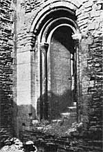 Newark Castle — Chapel window.