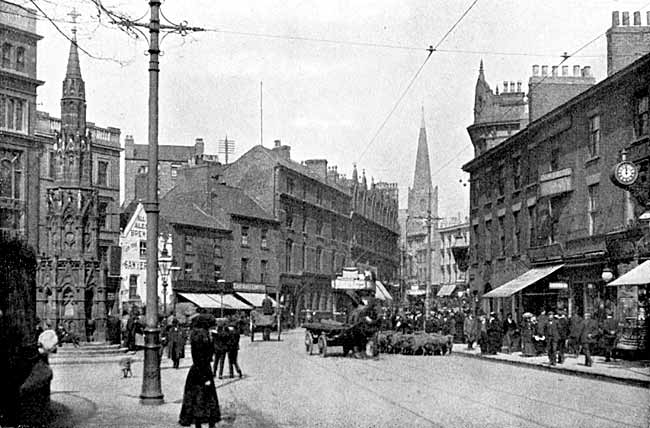 Carrington Street, showing the fountain.