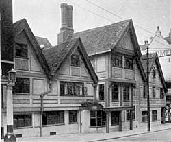 The Flying Horse Hotel in the 1930s.