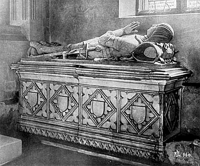 Tomb of Sir Henry Pierrepont (1441).