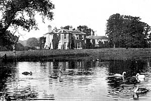 Oxton Hall in the mid-20th century. 