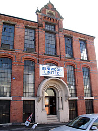 Warehouse on St Peter's Street (photo: A Nicholson, 2005).