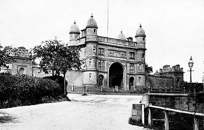Wollaton Hall gate.